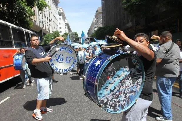 El escenario del acto central se ubic frente al ministerio de Produccin