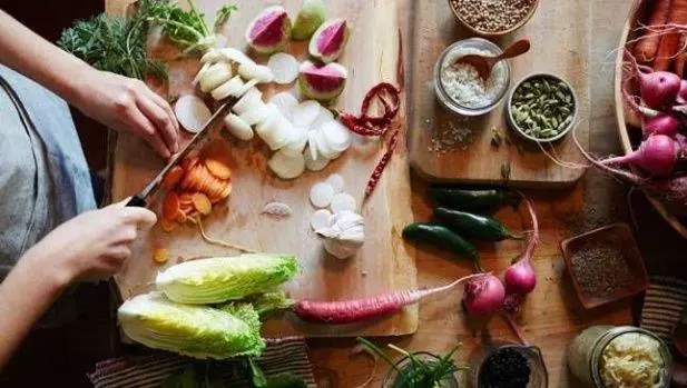 Las 10 cosas que nunca tienes que hacer en tu cocina, según los  profesionales