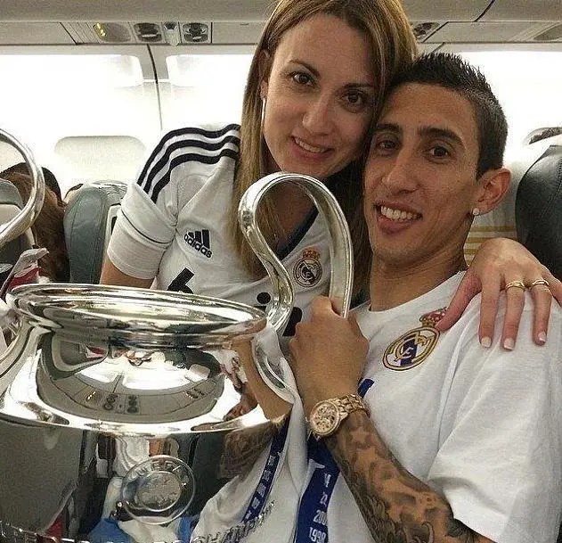 Jorgelina acompaña siempre a Di María en todas las canchas