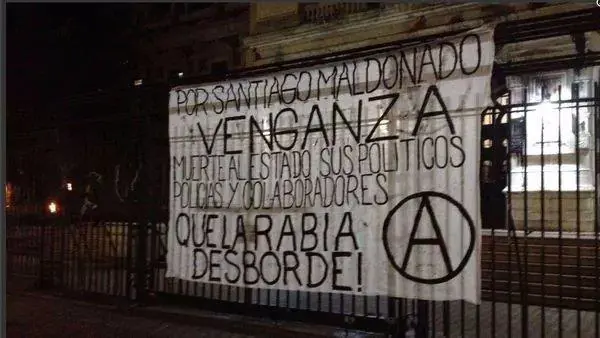 Bandera anarquista