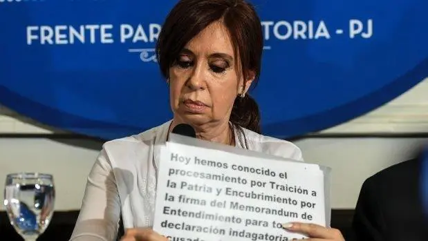 Cristina Kirchner asumi como senadora das atrs.