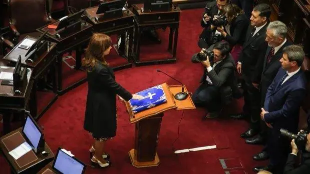 La ex presidenta jur como senadora hace apenas una semana.