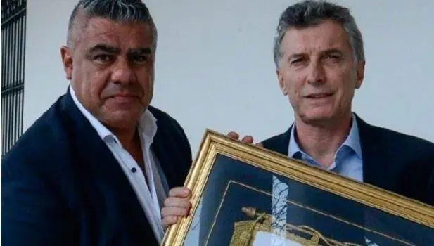 Chiqui Tapia y Macri