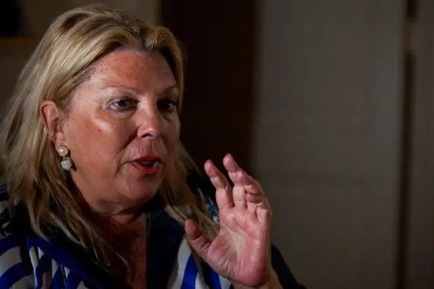 alt title carrio