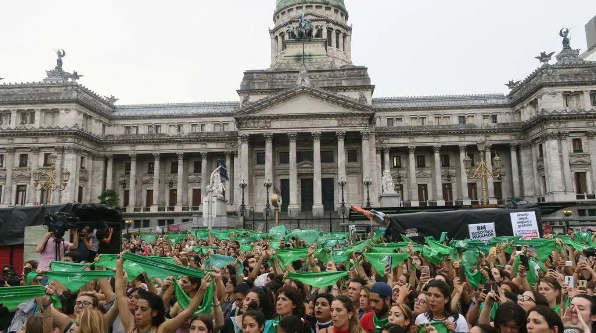 alt title aborto congreso