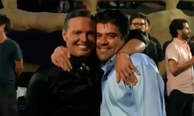 Luis Miguel junto a su amigo Miguel Alemn Magani.