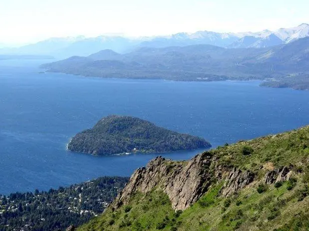 alt title isla huemul