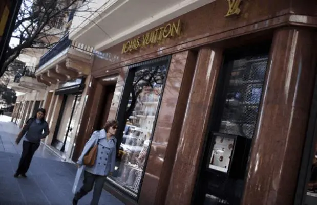 Louis Vuitton Buenos Aires Patio Bullrich(CLOSED) Store in Buenos Aires,  Argentina