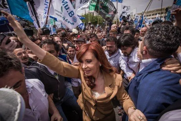 Cristina Kirchner present un escrito y no respondi preguntas.