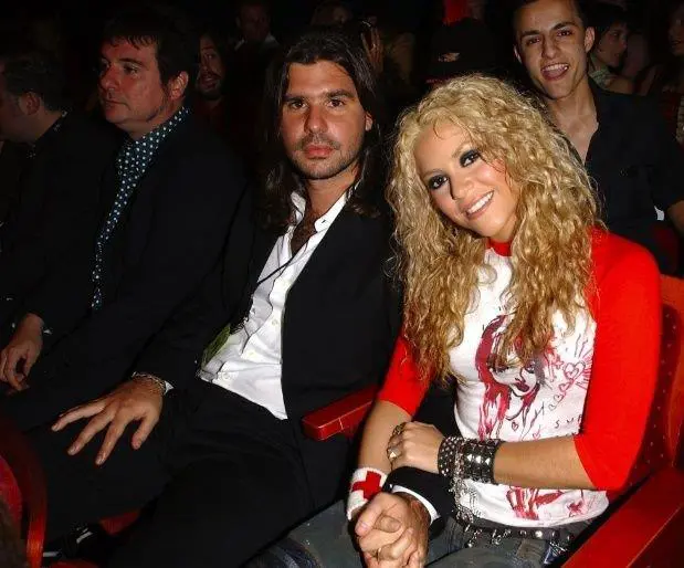 Shakira y Antonio De la Ra estuvieron 11 aos juntos. Se separaron en enero de 2011.