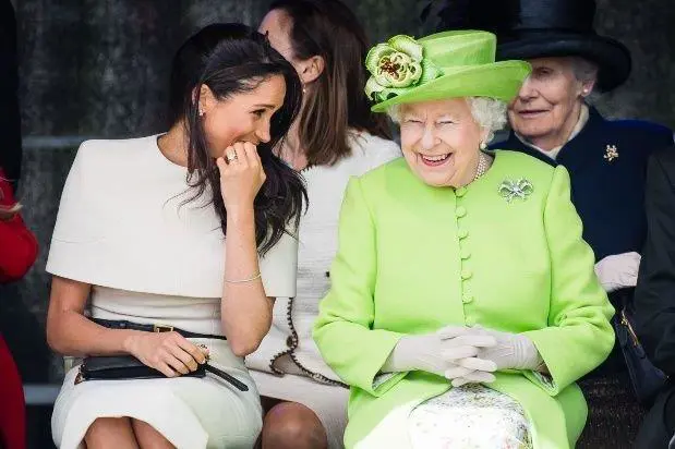 La Reina se muestra muy cmoda con Meghan Markle.