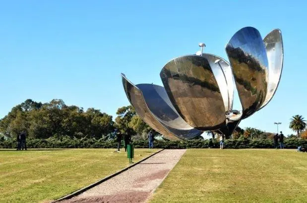 alt title floralis