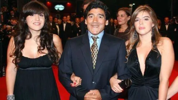 alt title maradona dalma gianinna