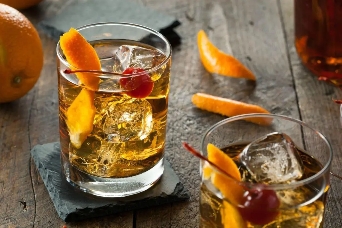 El Old Fashioned, un clsico de la cocteleria.