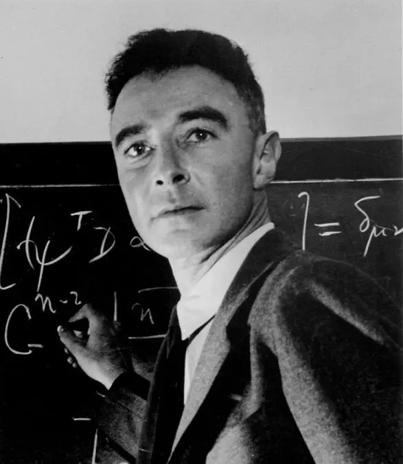 J. Robert Oppenheimer, el fsico a cargo del Proyecto Manhattan.