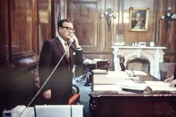 Allende dio desde su despacho el ltimo discurso para el pueblo chileno.